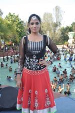 Richa Chadda at Water Kingdom in Malad, Mumbai on 5th May 2013 (63).JPG